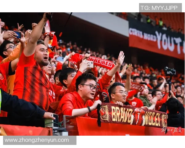 平科助攻上海海港夺冠之路展现团队协作与个人能力的完美结合 平科助攻上海海港夺冠之路展现团队协作与个人能力的完美结合